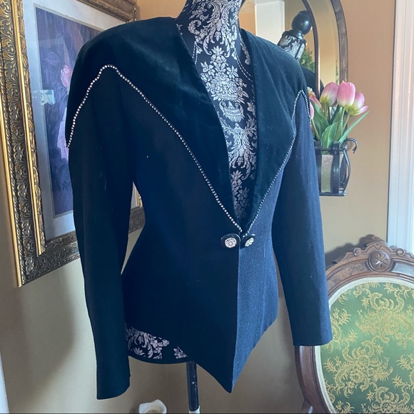 Zakura | 6 - Picture 2 of 4